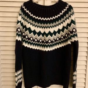 Nordic style dark blue sweater size M